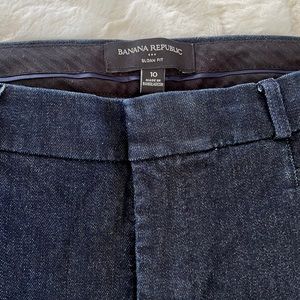 Banana Republic Sloan Fit size 10 denim capris like new